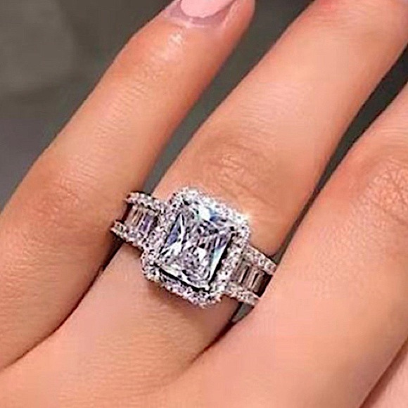 Sterling Silver Baguette Ring Square Cut Zircon - Picture 5 of 11